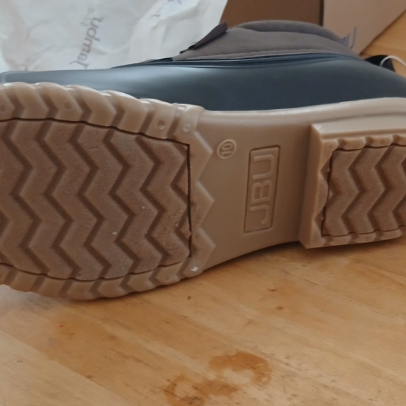 JBU Men's Waterproof Slip-On Boots - Black and Brown - Picture 4 of 4